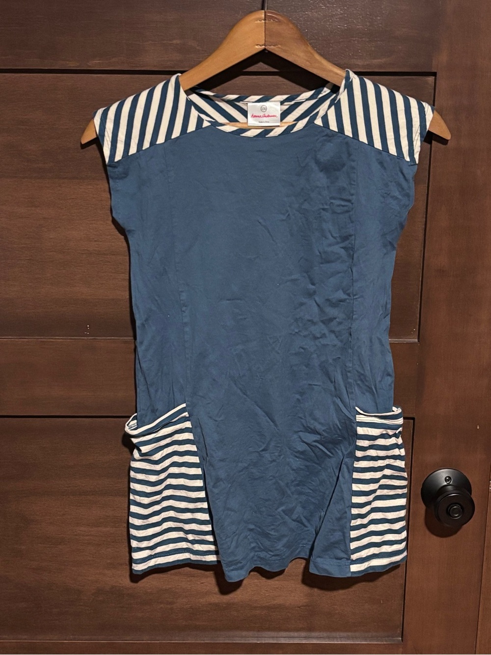 Hanna Andersson Navy and Cream Striped Neck Tee